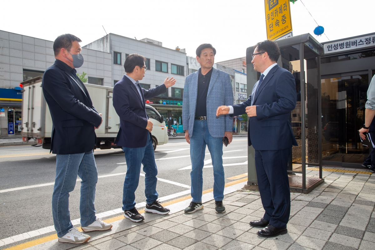 20240417-070[_P7U6331-제275회 임시회시 산업건설위원회 춘천시 버스정보시스템(BIS) 비교견학-1일차.jpg