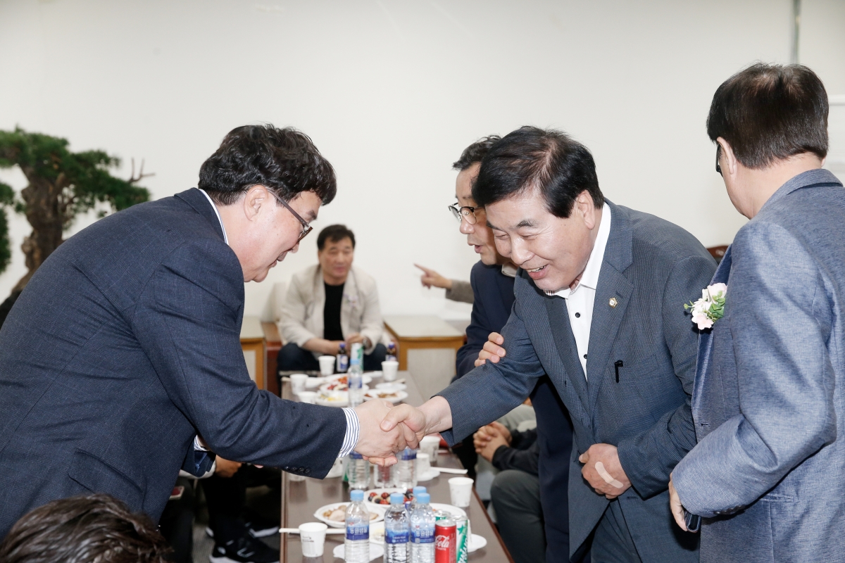 20240420-022[_P7U6785-1-제17회 구미새마을배 오픈 배드민턴대회.jpg