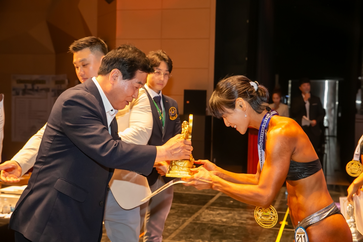 20240427-174[_P7U8445-제16회 미스터 금오대회.jpg