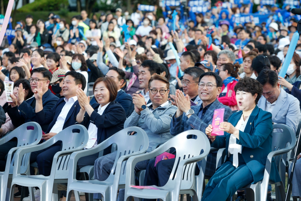 20240504-079[_P7U9146-1-제62회 경북도민체육대회 성공기원 새희망 콘서트.jpg