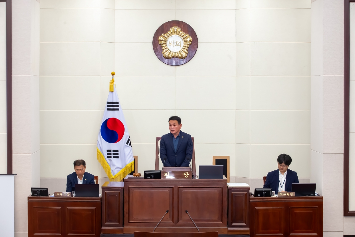 20240516-023[_P7U1481-제276회 임시회 제1차 본회의시 장세구 부의장 회의주재.jpg