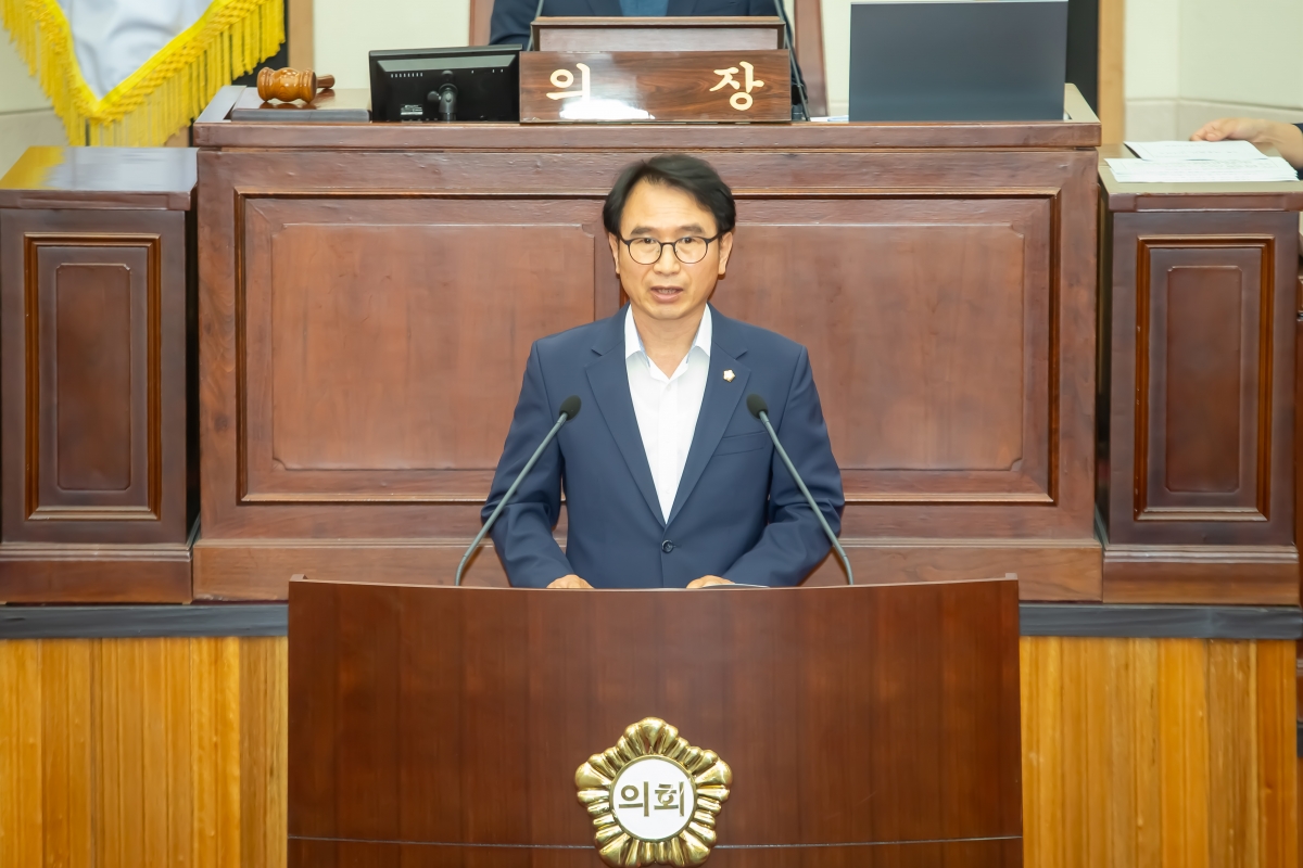 20240516-025[_P7U1425-제276회 임시회 제1차 본회의시 이상호 의원 5분 자유발언.jpg