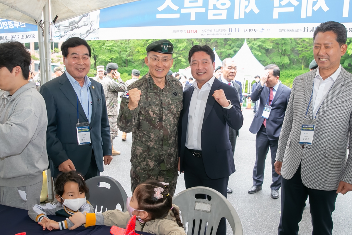 20240507-045[_P7U9653-제2회 2작전사령관배 드론봇 전투경연대회.jpg