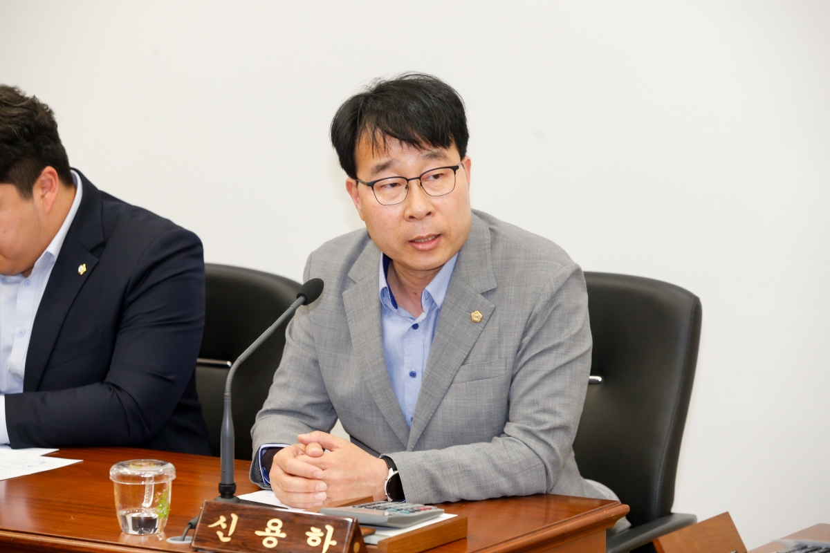 20240509-042[_P7U9994-1-폐회중 의회운영위원회 활동.jpg
