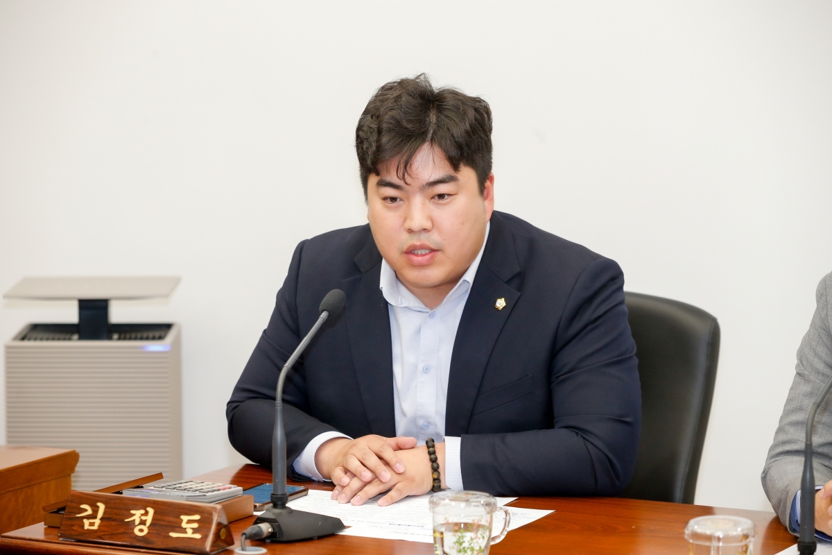 20240509-044[_P7U0002-1-폐회중 의회운영위원회 활동.jpg