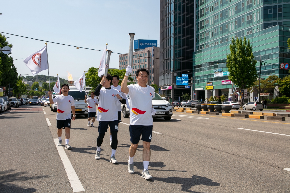 20240510-121[IMG_1456-제62회 경북도민체육대회 성화 출정식 및 성화 봉송.jpg