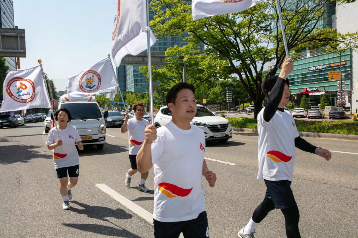20240510-142[IMG_1480-제62회 경북도민체육대회 성화 출정식 및 성화 봉송.jpg