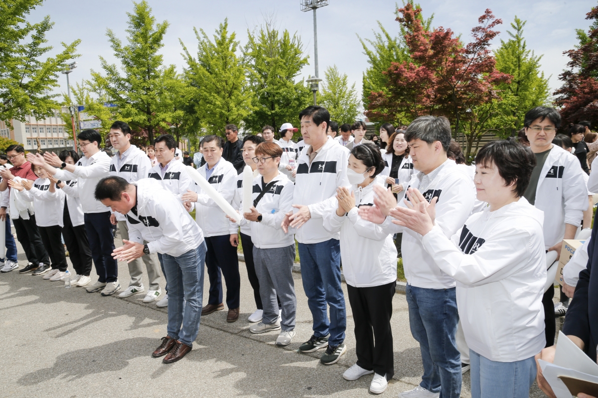 20240512-041[_P7U1111-3-제62회 경북도민체육대회 참가한 구미시선수단 방문 격려.jpg