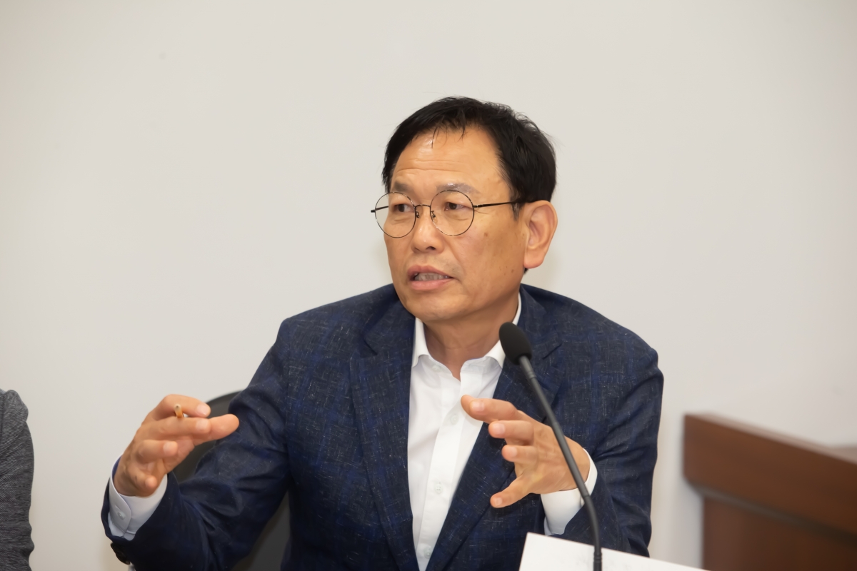 20240517-053[_P7U1773-제276회 임시회 기획행정위원회 조례안 심사활동.jpg
