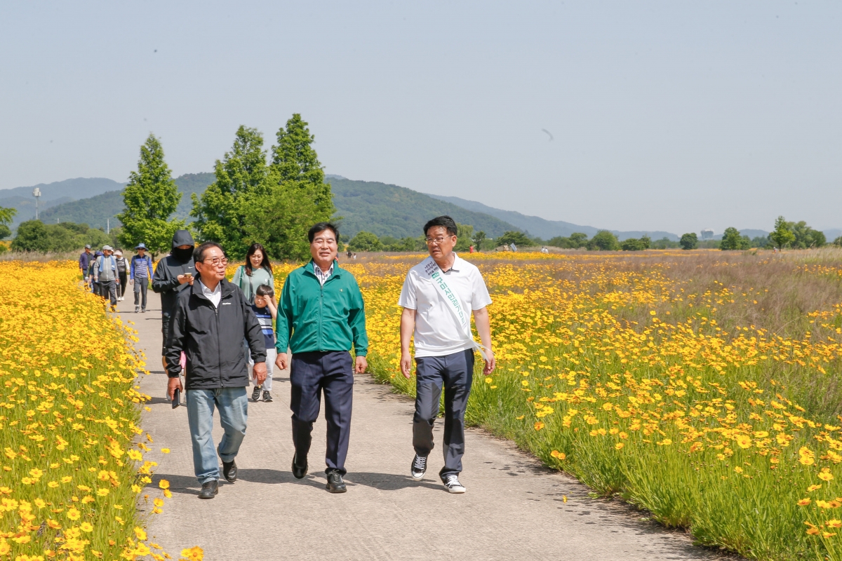 20240518-060[_P7U1965-1-낙동강 국가정원 추진 제1회 구미시민 걷기 대회.jpg