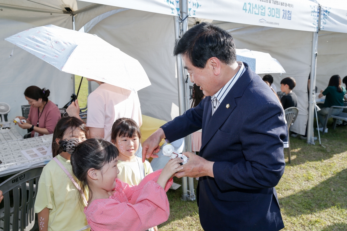 20240518-087[_P7U2047-1-2024 청소년의달 `놀러와락(樂)` 기념행사.jpg