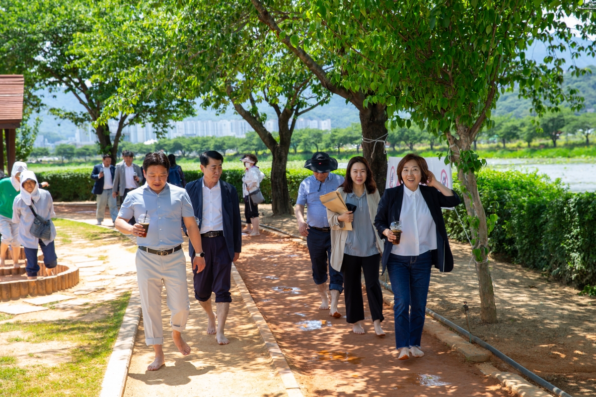 20240520-069[_P7U2405-제276회 임시회 기획행정위원회 지산샛강생태공원 현장 방문.jpg