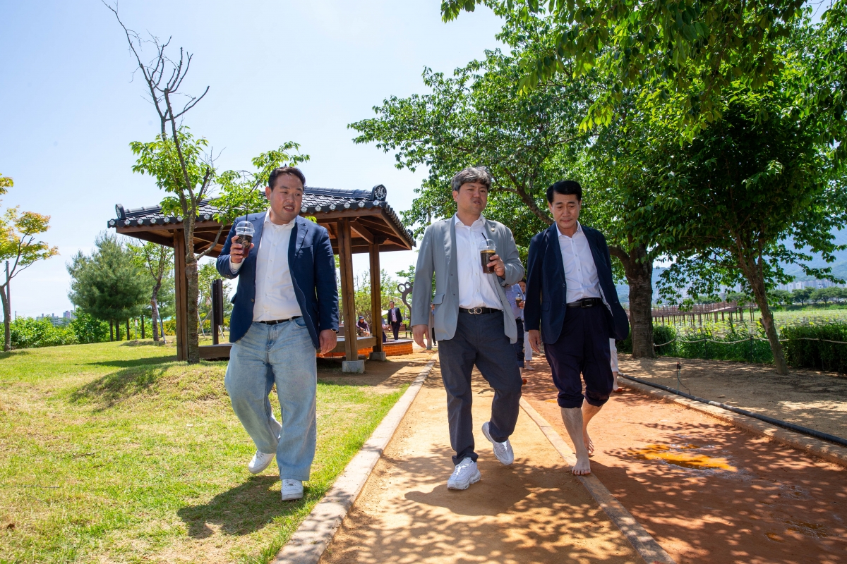 20240520-065[_P7U2394-제276회 임시회 기획행정위원회 지산샛강생태공원 현장 방문.jpg