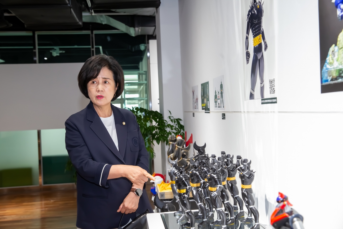 20240520-038[_P7U2303-제276회 임시회 기획행정위원회 구미청년상상마루 현장 방문.jpg