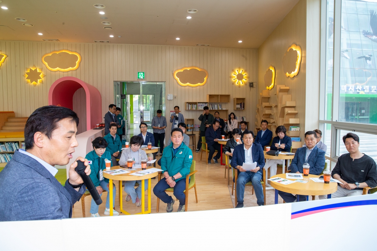 20240521-010[_P7U2455-제276회 임시회 산업건설위원회 구미에코랜드 현장 방문.jpg