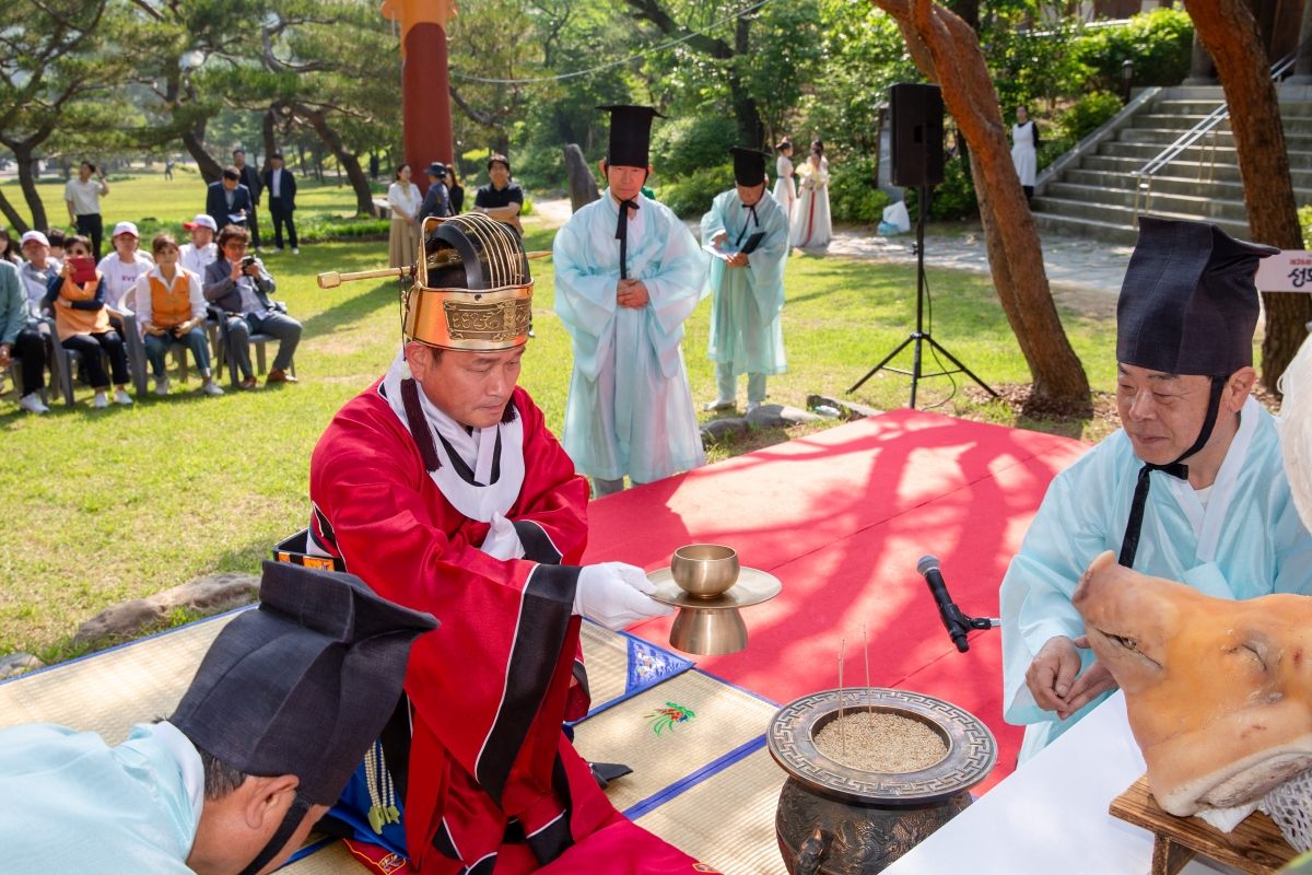 20240522-039[_P7U2599-제26회 경북도민장애인체육대회 성화 채화식.jpg
