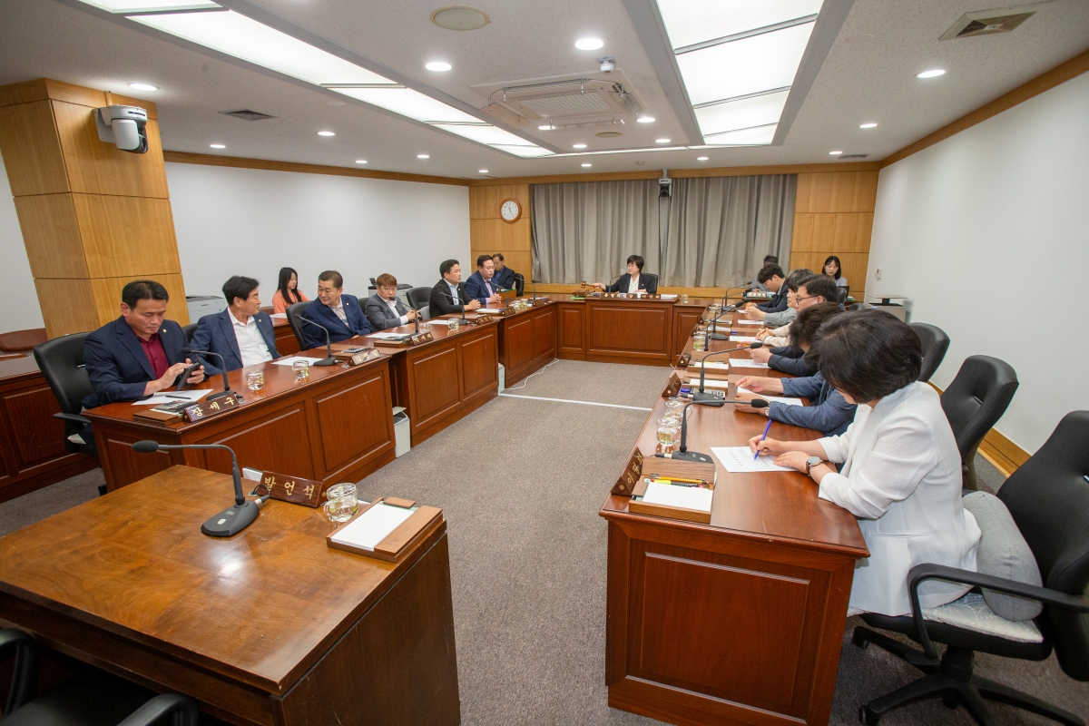 20240603-043[_P7U4250-제277회 제1차 정례회 제1차 예산결산특별위원회 활동.jpg