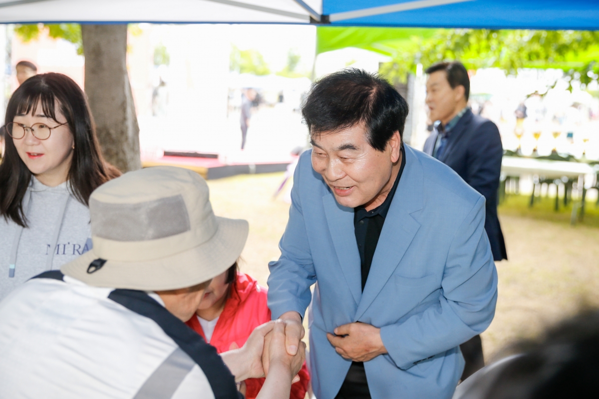 20240608-026[_P7U4896-1-북한 이탈 주민과 함께하는 소통과 화합 한마당.jpg