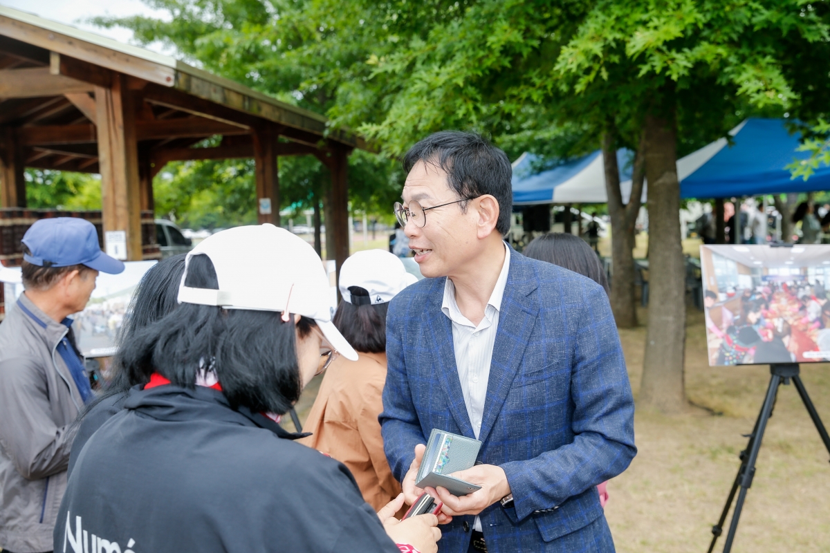 20240608-040[_P7U4942-1-북한 이탈 주민과 함께하는 소통과 화합 한마당.jpg