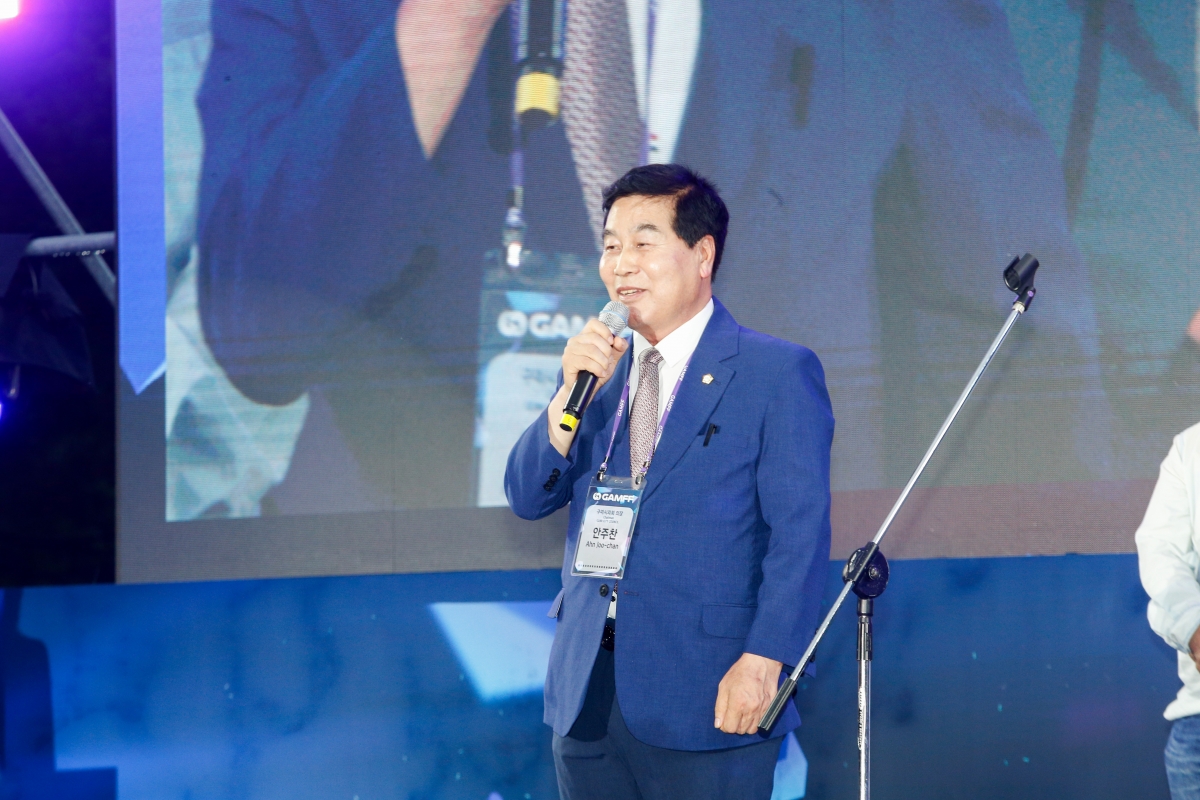 20240615-077[_P7U5735-1-2024 경상북도 국제 AI·메타버스 영화제 개막식 및 시상식.jpg