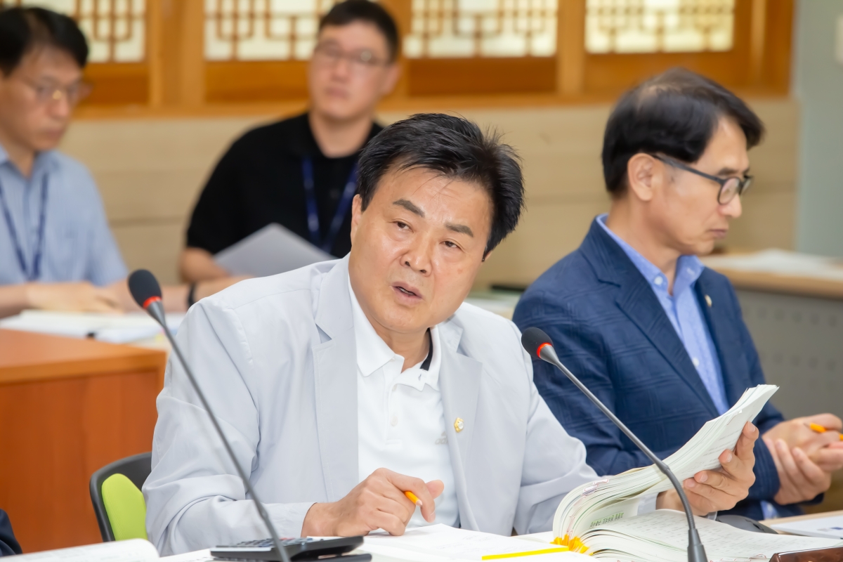 20240618-008[_P7U5976-제277회 제1차 정례회 산업건설위원회 선산출장소 2024년도 행정사무감사 활동.jpg