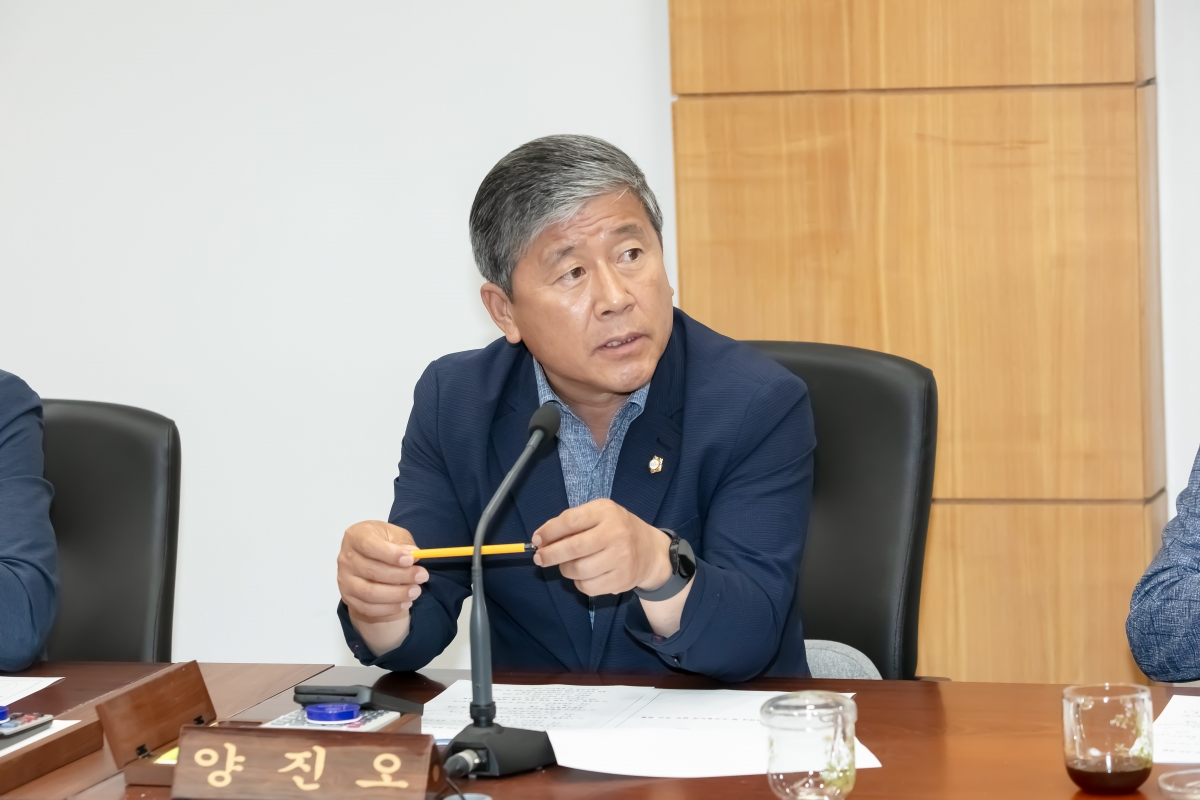 20240620-017[IMG_2519-제277회 구미시의회 제1차 정례회 제8차 신공항 이전 지원 특별위원회 활동.jpg