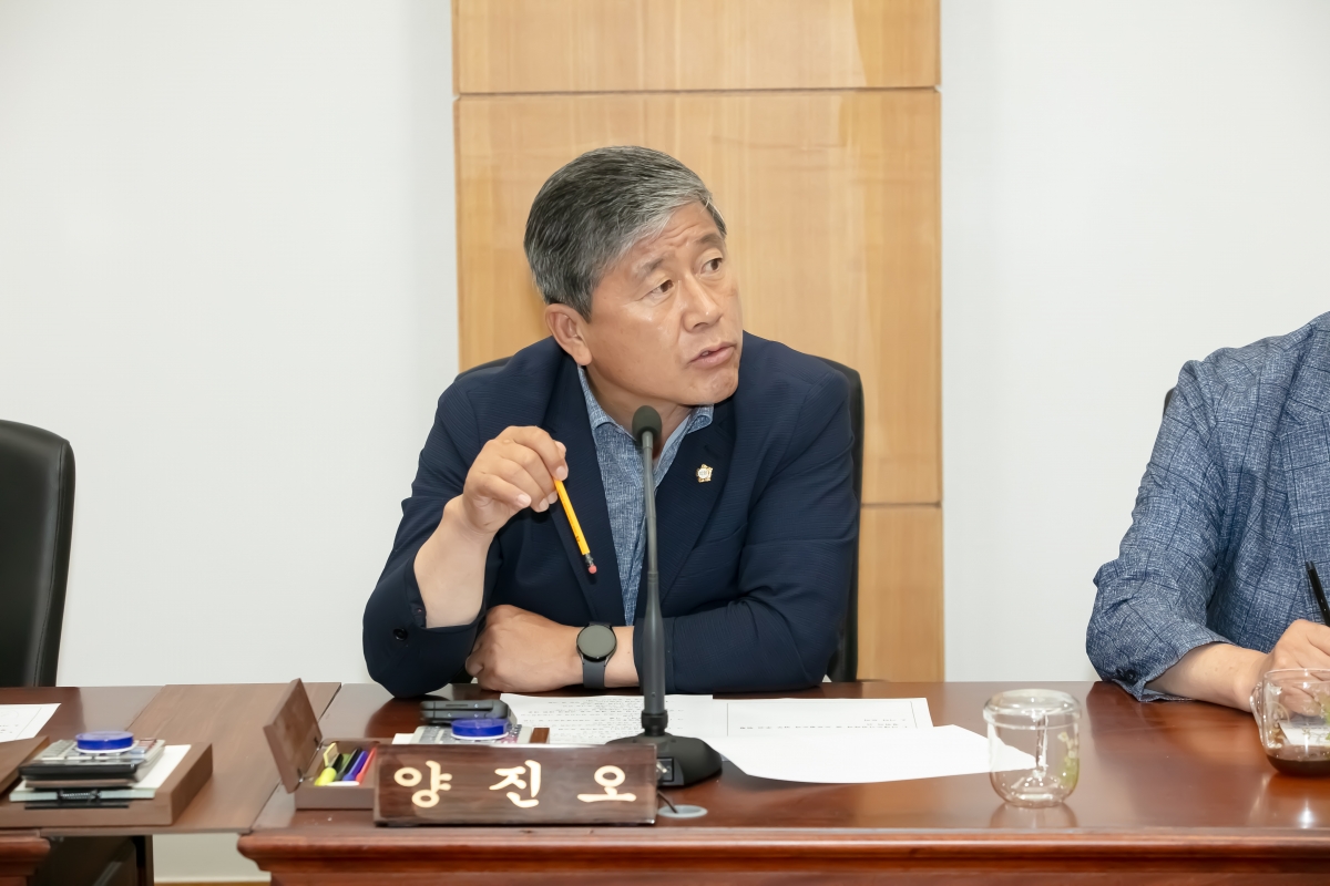 20240620-018[IMG_2522-제277회 구미시의회 제1차 정례회 제8차 신공항 이전 지원 특별위원회 활동.jpg