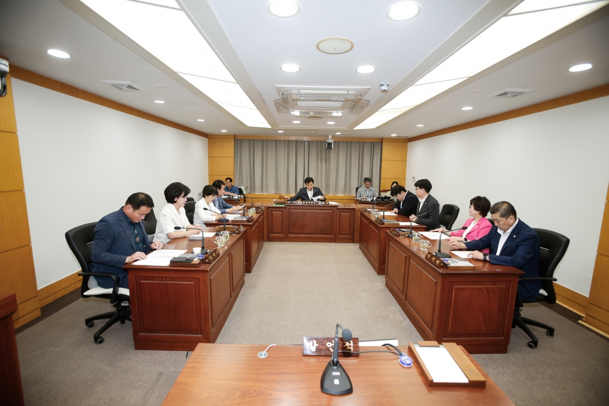 20240624-007[_P7U6396-1-제277회 제1차 정례회 제3차 의회운영위원회 활동.jpg