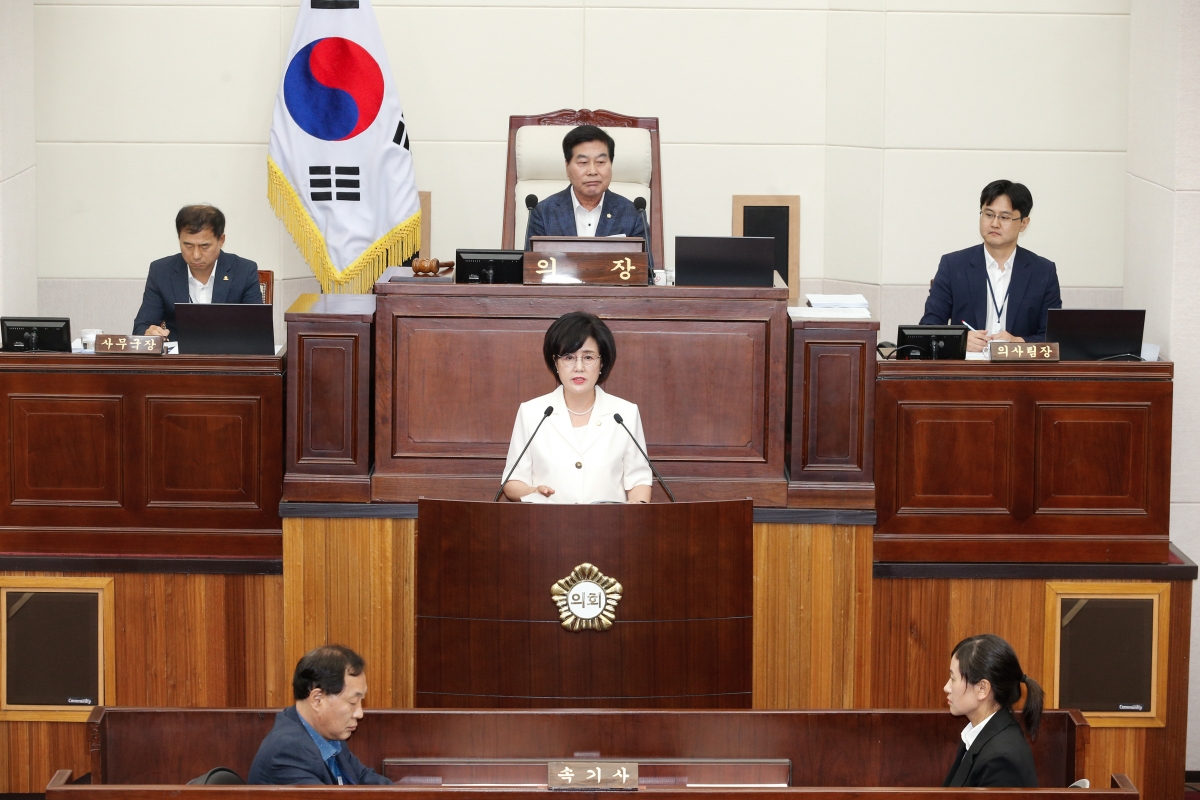 20240624-023[_P7U6449-1-제277회 제1차 정례회 제2차 본회의시 이명희 의원 5분 자유발언.jpg
