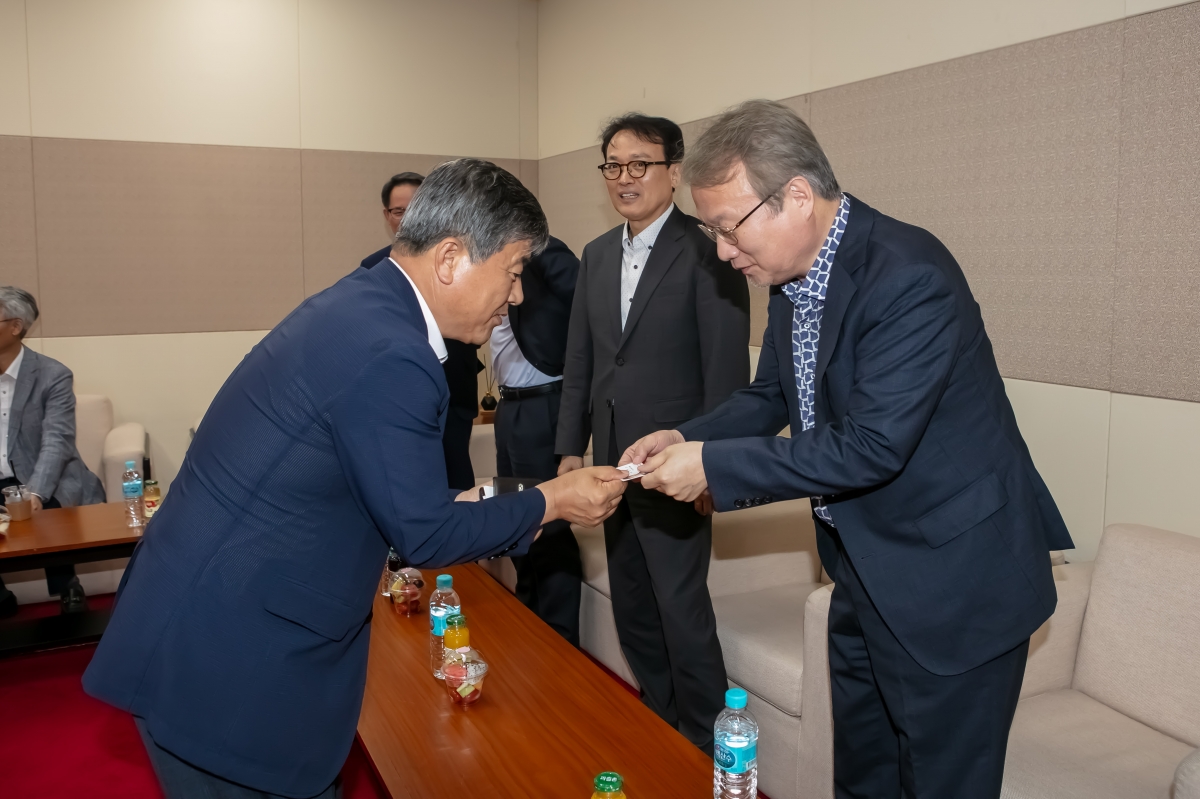20240709-029[IMG_2727-AI+ 첨단로봇 융합 도시 구미 비전선포식.jpg