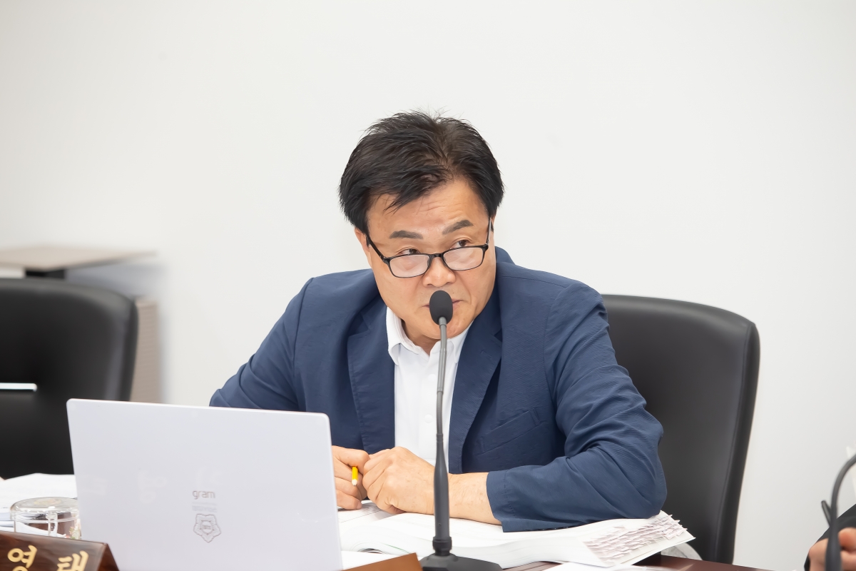 20240725-045[_P7U9742-제279회 임시회 문화환경위원회 2024년도 제1회 추가경정예산안 및 기금운용계획변경안 예비심사활동.jpg