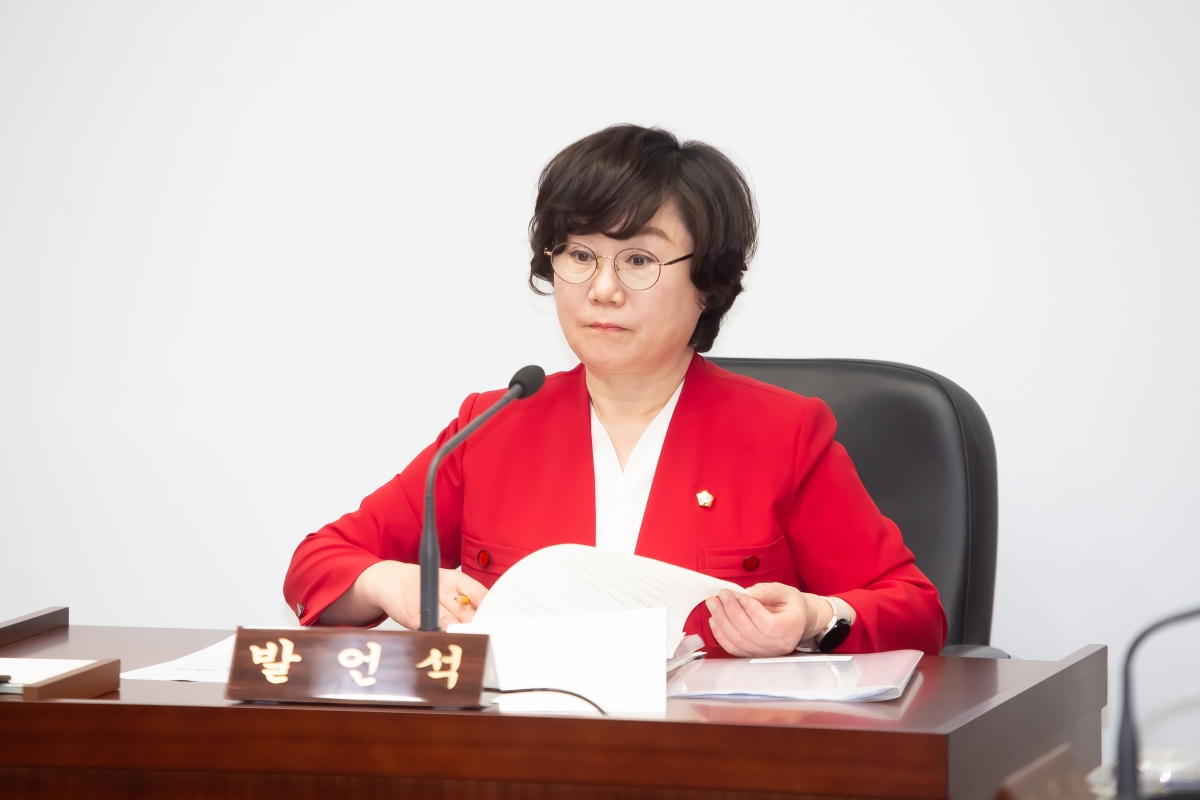 20240724-092[_P7U9537-제279회 임시회 제1차 문화환경위원회 조례안 활동.jpg