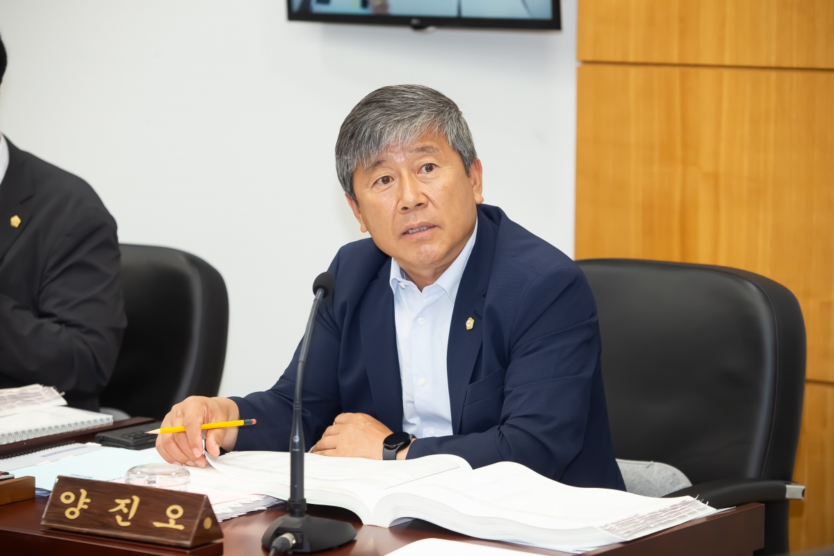 20240726-010[_P7U9834-제279회 임시회 산업건설위원회 2024년도 제1회 추가경정예산안 및 기금운용계획변경안 예비심사활동.jpg