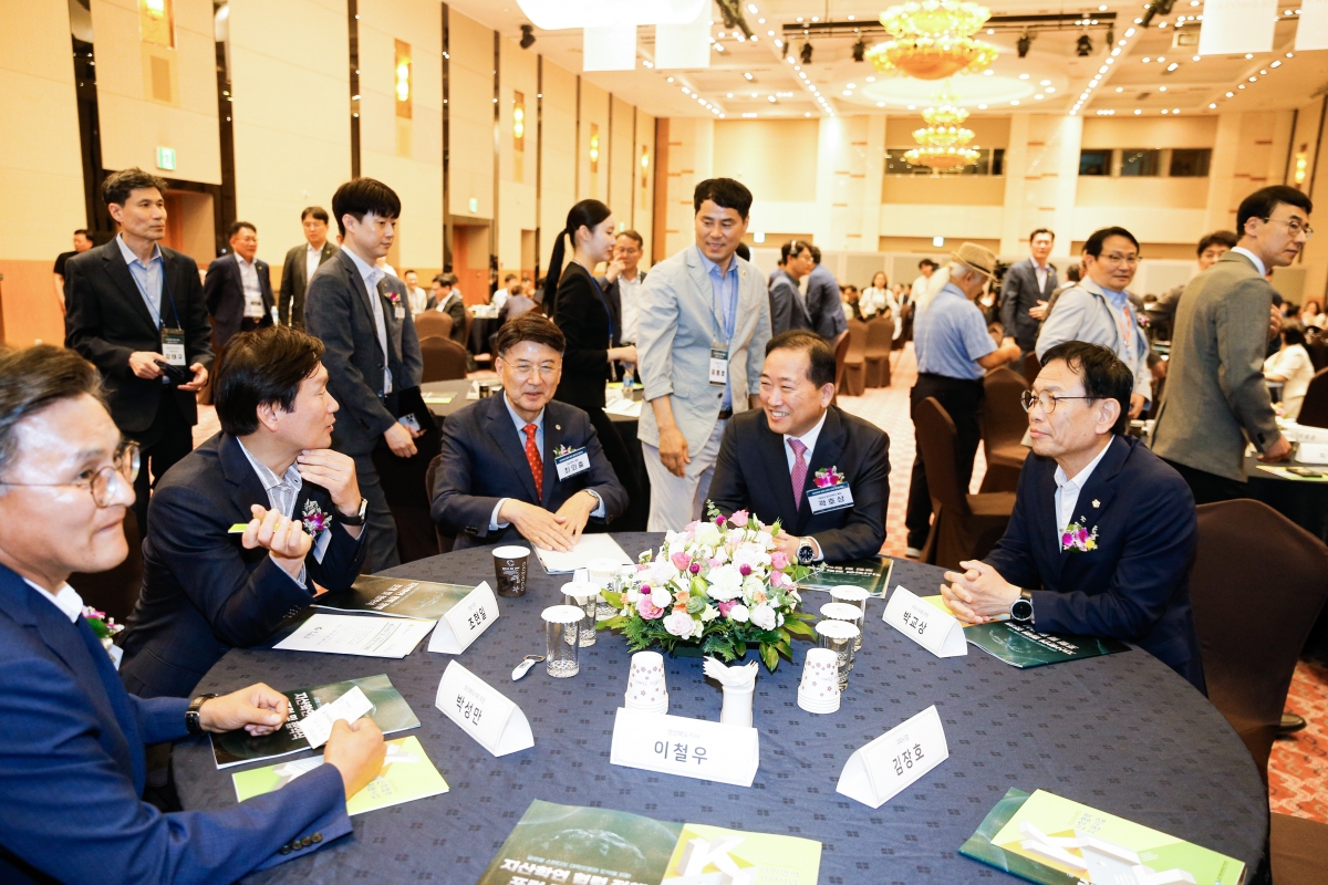 20240716-015[_P7U8686-1-금오공과대와 영남대 글로컬대학 추진 업무협약식.jpg