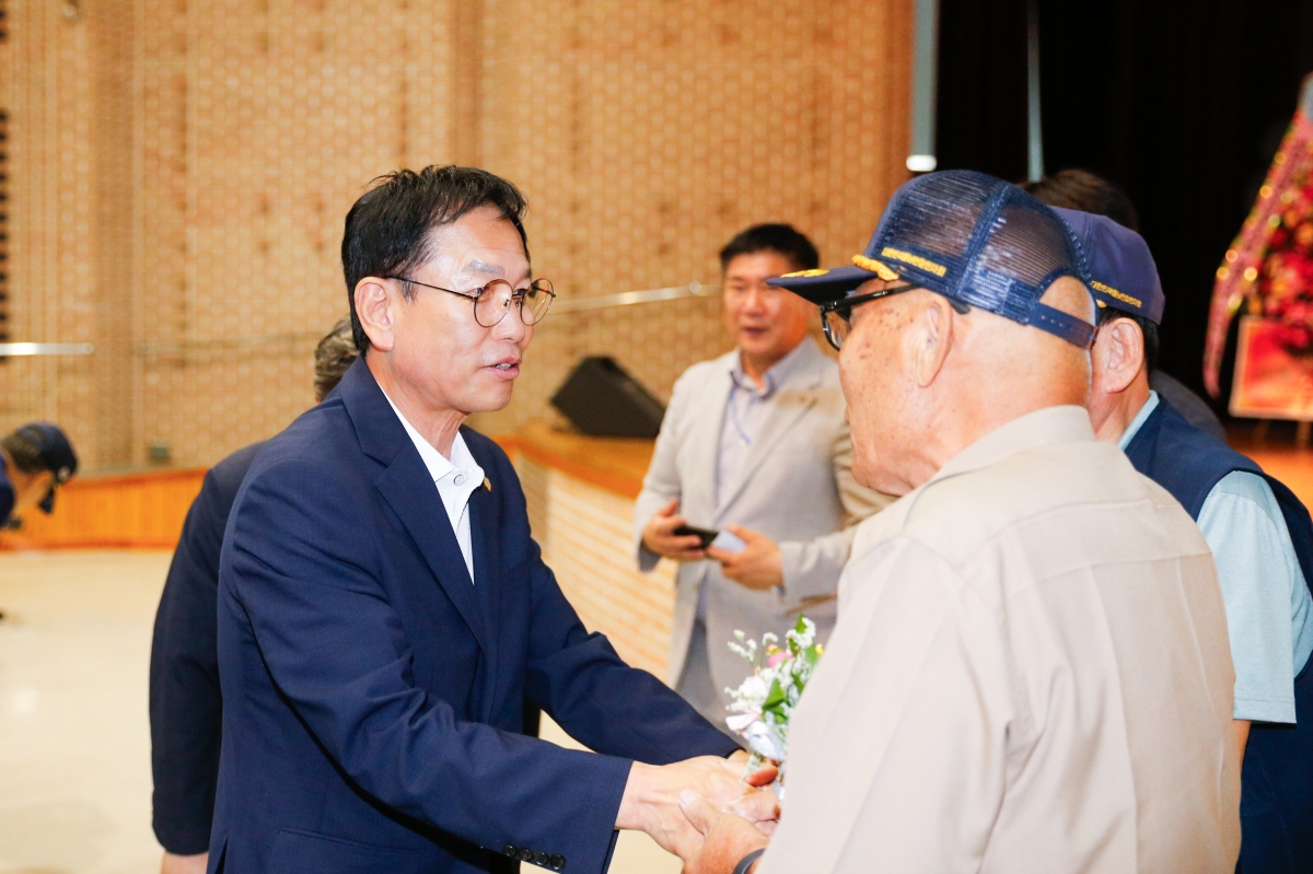 20240720-001[_P7U8831-1-월남참전자회 구미시지회장단 이취임식.jpg