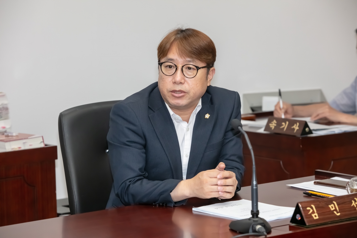 20240731-013[IMG_2845-구미시의회 의원연구단체 심의위원회 활동.jpg