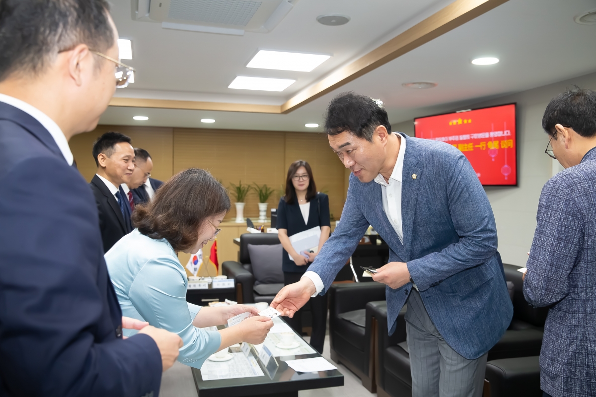 20240820-008[_P7U0829-중국 창사시 왕위후이 부주임 일행 방문.jpg