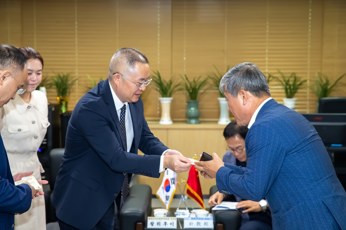 20240820-037[_P7U0951-중국 창사시 왕위후이 부주임 일행 방문.jpg