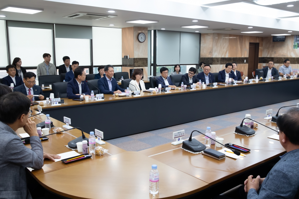 20240903-032[_P7U2479-한동훈 국민의힘 당대표 구미상공회의소 방문 반도체 기업 간담회.jpg