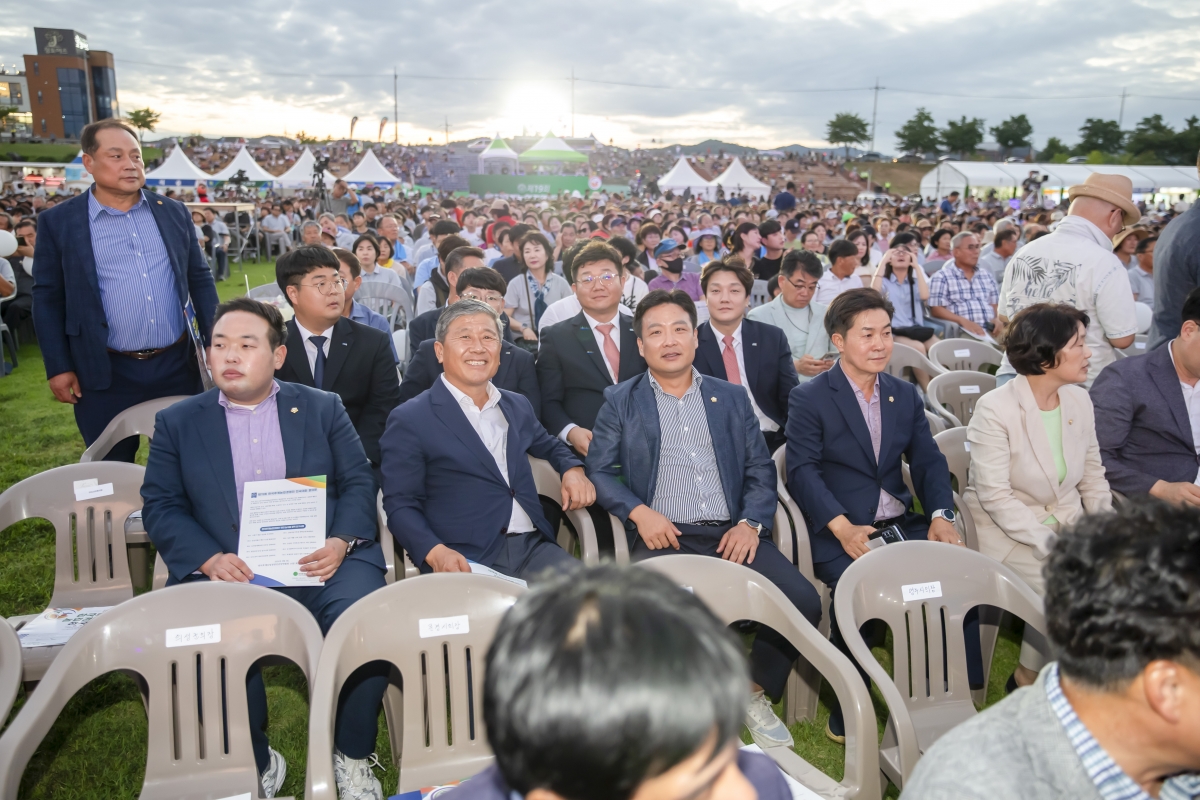 20240903-083[_P7U2639_1-한국후계농업경영인 전국대회 환영리셉션 및 개막식.jpg