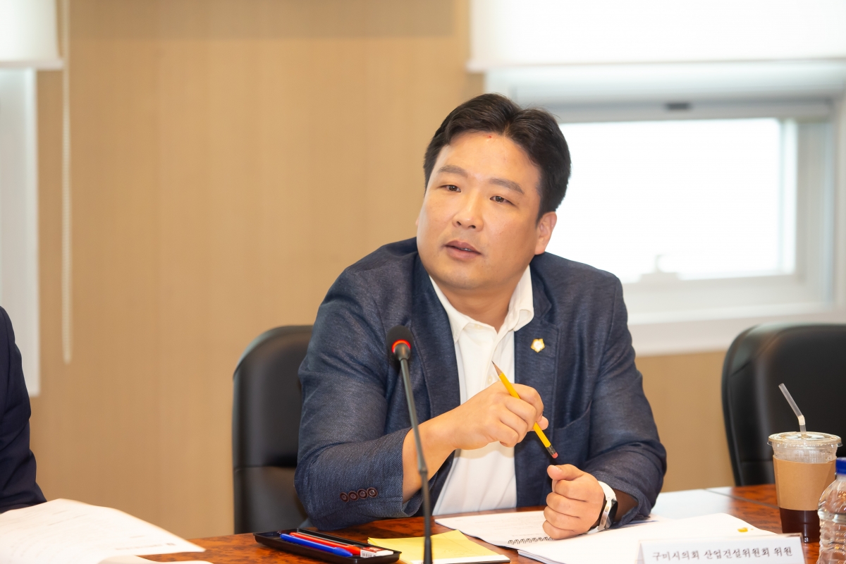 20240906-017[_P7U3341-제280회 임시회 산업건설위원회 구미전자정보기술원 현장방문.jpg