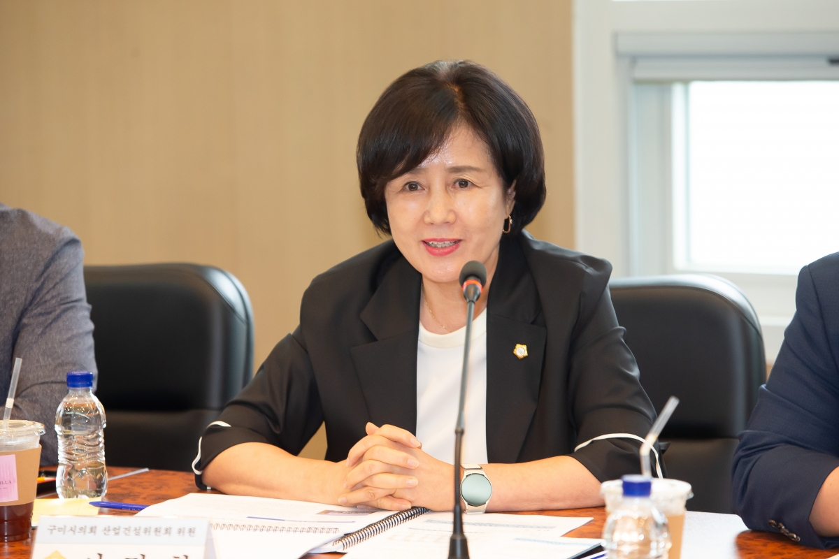 20240906-014[_P7U3321-제280회 임시회 산업건설위원회 구미전자정보기술원 현장방문.jpg