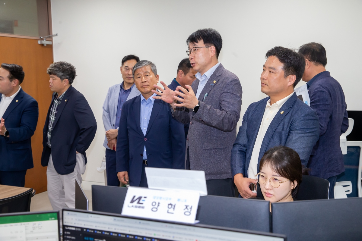 20240906-055[_P7U3496-제280회 임시회 산업건설위원회 국립금오공과대학교 벤처창업관 현장방문.jpg