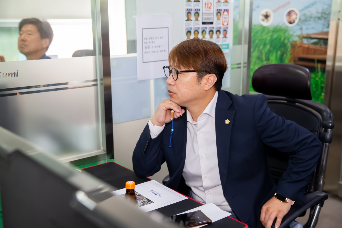 20240910-039[_P7U3893-제280회 임시회 기획행정위원회 구미시 통합관제센터 현장방문.jpg