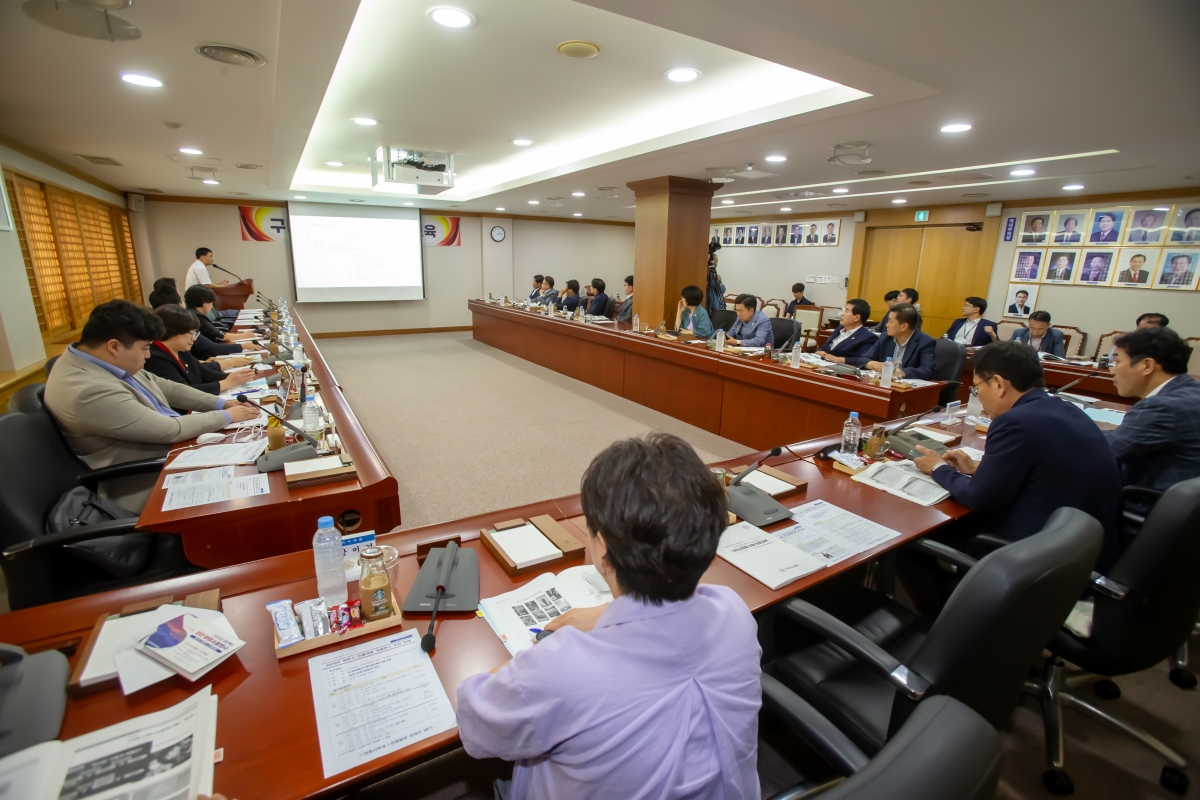 20240911-053[_P7U4156-구미시의회 의원 청렴 및 4대 폭력예방교육.jpg