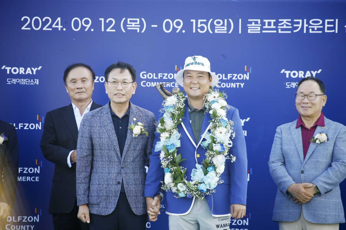 20240915-011[_P7U4703-2024 KPGA 골프존-도레이오픈 시상식.jpg