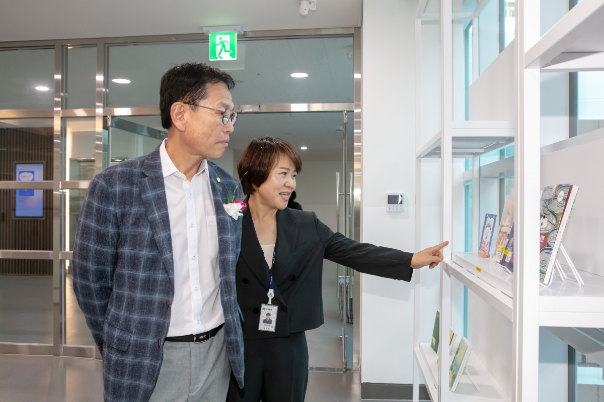20240925-117[IMG_3677-구미 시립 산동도서관 개관식.jpg