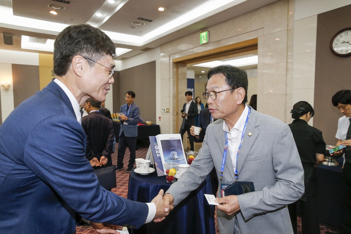 20241001-002[_P7U6207 복사-구미에듀케이션 포럼.jpg