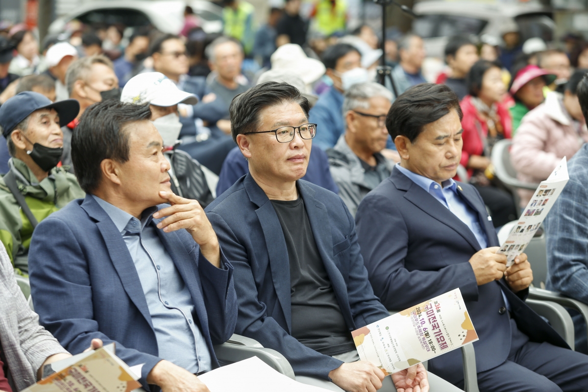 20241006-064[_P7U6934-1-제36회 구미전국가요제.jpg