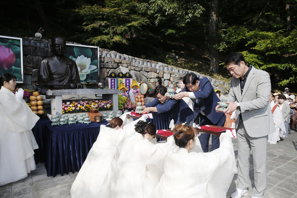 20241009-017[_P7U7481 복사-제8회 향문화대제전.jpg